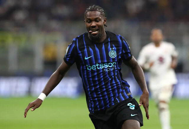 Hviezda Interu Miláno sa vracia do plnej kondície pred zápasom Hviezda Interu Miláno sa vracia do plnej kondície pred zápasom AC Miláno Derby, keďže Chivu plánuje návrat kľúčového dua