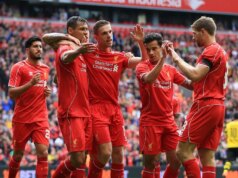 Hviezda Liverpoolu „trochu zaplakala“, keď mu šéf povedal o prestupovom rozhodnutí Jordan Henderson so spoluhráčmi z Liverpoolu