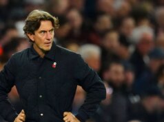 Hviezda Tottenhamu opúšťa kemp národného tímu, keď Thomas Frank uštedril ďalšiu ranu zraneniu Lucas Bergvall sa nepredstaví v dvoch zápasoch švédskej kvalifikácie MS proti Švajčiarsku a Slovinsku