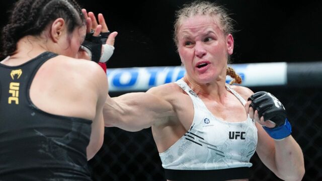 Hviezda UFC bráni Joea Rogana po tom, čo Ronda Rousey swipe

