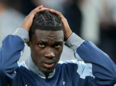 Hviezde Tottenhamu Yvesovi Bissoumovi ukradli z bankového účtu viac ako 800 000 libier Yves Bissouma z Tottenhamu sa stal údajnou obeťou v prípade podvodu