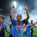 Hviezdy tímu India po víťazstve na majstrovstvách sveta 2025 prišli so zábavným rapom pre kapitána Harmanpreeta Kaura (Pozerať)