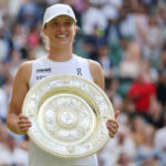 Iga Swiatek dúfa, že sa vyhne chybe Rogera Federera, keď odhaľuje „surrealistický zážitok“