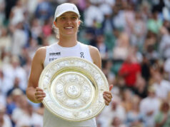 Iga Swiatek dúfa, že sa vyhne chybe Rogera Federera, keď odhaľuje „surrealistický zážitok“ Iga Swiatek dúfa, že sa vyhne chybe Rogera Federera, keď odhaľuje „surrealistický zážitok“