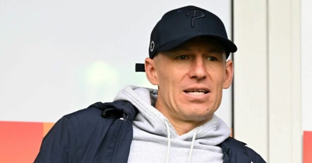 Ikona Chelsea a Realu Madrid sa štyri roky po odchode do dôchodku stáva profesionálom v novom športe | Futbal | Šport
