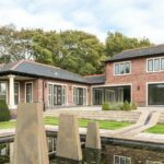 Legenda Manchestru United Mark Hughes počas svojho pôsobenia v Southamptone