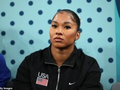 Ikona olympijských hier Jordan Chiles vyhlásila bombový rasizmus po zrušení bronzovej medaily z Paríža 2024 Jordan Chiles urobila ohromujúce tvrdenie v súvislosti s rozhodnutím zrušiť jej medailu v Paríži 2024