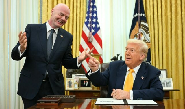 Infantino z FIFA obvinil z porušenia neutrality v súvislosti s Infantino z FIFA obvinil z porušenia neutrality v súvislosti s podporou Trumpa