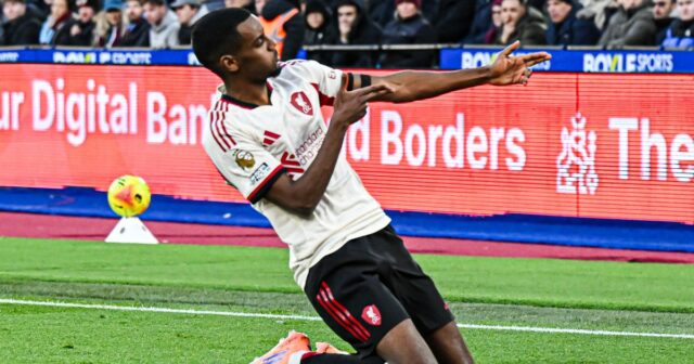 Isak strelil prvý gól, keď Liverpool porazil West Ham v Isak strelil prvý gól, keď Liverpool porazil West Ham v Premier League | Futbalové správy