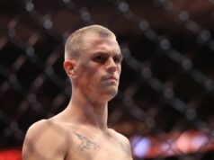 Islam Machačev reaguje na vášnivú výzvu Iana Machada Garryho po UFC Katar Ian Machado Garry (vľavo) počas svojej jedinej prehry, bodovej prehry od Shavkata Rakhmonova (Getty Images)