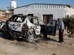 Izraelskí osadníci podpaľujú domy a vozidlá v palestínskych dedinách na Západnom brehu Jordánu | Správy o konflikte medzi Izraelom a Palestínou Izraelskí osadníci podpaľujú domy a vozidlá v palestínskych dedinách na Západnom brehu Jordánu | Správy o konflikte medzi Izraelom a Palestínou