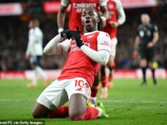 Jamie Carragher sa ospravedlňuje hviezde Arsenalu po tom, čo naznačil, že nebude „gamechangerom“ pod vedením Mikela Artetu počas derby v severnom Londýne. Eberechi Eze bol výnimočný, keď Arsenal porazil Tottenham v derby na severe Londýna