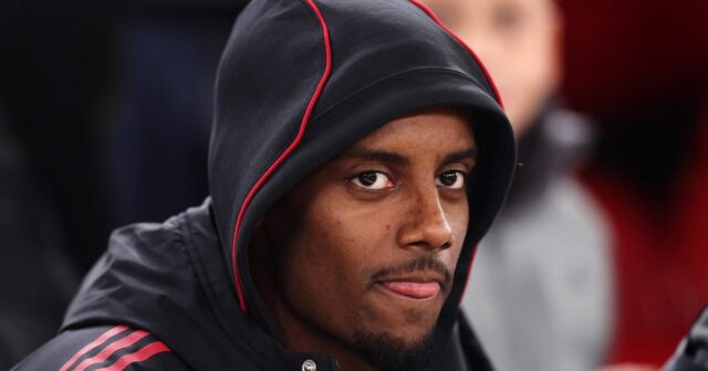 Jamie Carragher štvorslovná odpoveď zhŕňa pocity Liverpoolu na Alexandra Isaka Alexander Isak pred zápasom s Liverpoolom