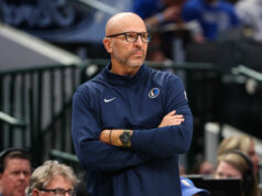 Jason Kidd odhaľuje emocionálnu daň z „neúctivého“ komentára Nico Harrisona uprostred ničivého voľného pádu Mavericks logo pochodového šialenstva