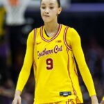 Jazzy Davidson má svoj prvý double-double, keď USC prekonala Tennessee Tech