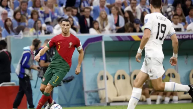 Je Cristiano Ronaldo boľavý porazený? Komentáre Svetového pohára rozprúdia diskusiu
