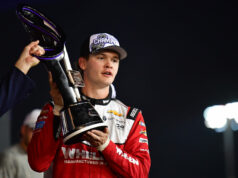 Jesse Love po svojej prvej jazde Super2 v Adelaide Jesse Love po svojej prvej jazde Super2 v Adelaide