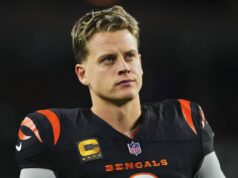 Joe Burrow znie po tom, čo bol požiadaný, aby prečkal sezónu pri bilancii Bengals 3-8 logo pochodového šialenstva