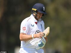 Joe Root a Harry Brook zlyhali v rozcvičke pred Ashes v znepokojujúcich signáloch pre Anglicko – keďže bývalý tréner Austrálie Darren Lehmann sa stal najnovším Austrálčanom, ktorý mieri kopať po boku Bena Stokesa Joe Root zlyhal v rozcvičke v anglickom Ashes, keď vypadol len na jeden zápas proti Lions