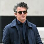 Bývalý futbalista Joey Barton oznámil, že odchádza zo sociálnych médií len niekoľko dní po tom, čo bol uznaný vinným zo šiestich prípadov posielania „hrubo urážlivých“ príspevkov na X, predtým Twitter.