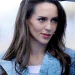 Jordon Hudson sa vrátil na vedľajšiu koľaj UNC, aby sledoval hru priateľa Billa Belichicka