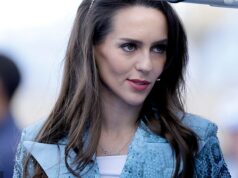 Jordon Hudson prerušil krytie na zápase UNC po zúrivom spore so svokrou Billa Belichicka Jordon Hudson sa vrátil na vedľajšiu koľaj UNC, aby sledoval hru priateľa Billa Belichicka