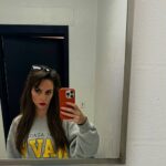 Jordon Hudson sa na Halloween obliekla ako ona v rovnakom oblečení ako v hroznom rozhovore pre CBS