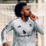 Joshua Zirkzee nastúpil a skóroval za United proti Palace