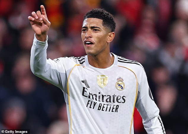 Jude Bellingham SPÄŤ v anglickom tíme, Thomas Tuchel v piatok Hviezda Realu Madrid Jude Bellingham sa po minulomesačnom odmietnutí opäť pripojí k anglickému tímu