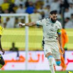 Karim Benzema prekvapuje fanúšikov svojou voľbou stredopoliara vo výbere základnej jedenástky všetkých čias