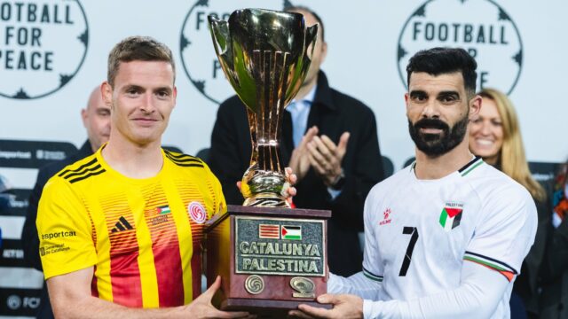 Viac ako hra“: Viac ako 30 000 fanúšikov sa zúčastní priateľského zápasu medzi Katalánskom a Palestínou