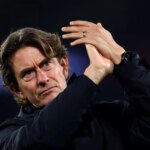 Každé slovo Thomas Frank povedal na adresu Archieho Graya, Bergvalla, Kolo Muaniho a prečo si nevybral žiadnych krídelníkov