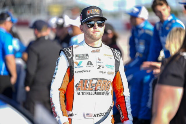 Keď William Byron vysvetlil svoje pravidlo o konfrontácii so súpermi NASCAR: NASCAR Cup Series Championship - Zdroj: Imagn