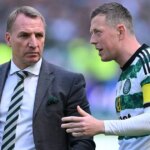 Manažér Celticu Brendan Rodgers s kapitánom Callumom McGregorom po zápase Cinch Scottish Premiership medzi Celtic FC a St Mirren na štadióne Celtic Park 18. mája 2024 v škótskom Glasgowe.