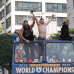 logo pochodového šialenstva