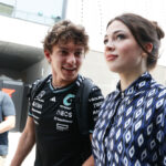 Víťaz Jannik Sinner a Andrea Kimi Antonelli počas ôsmeho dňa Nitto ATP Finals 2025 v Inalpi Arene. (Foto: Diego Puletto/Getty Images)