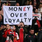 Kluby Premier League vyzvali na zmrazenie cien vstupeniek