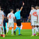 PARÍŽ, FRANCÚZSKO: Luis Diaz z Bayernu Mníchov strelil druhý gól svojho tímu počas zápasu fázy MD4 Ligy majstrov UEFA 2025/26 medzi Paris Saint-Germain a FC Bayern Mníchov v Parc des Princes 4. novembra 2025. (Foto: Stuart Franklin/Getty Images)