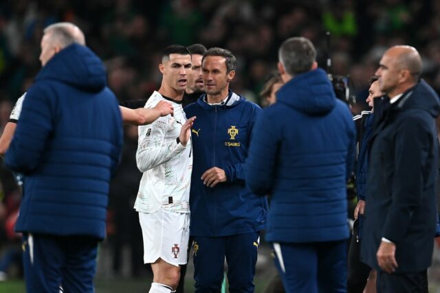Koľko zápasov mohol Cristiano Ronaldo vynechať po červenej karte v (Getty Images)