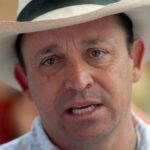 Kolumbijský súd odsúdil brata Alvara Uribeho na 28 rokov väzenia | Správy o súdoch