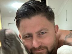 Kontrola väzenskej reality pre syna ikony NRL: Jeho otec je legenda svätého Juraja a jeho bratia boli hviezdy. Teraz bol Grayson Goodwin uvrhnutý do väzenia – a my odhalíme, ako sa mu darí za mrežami Grayson Goodwin (na obrázku), kedysi nádejný futbalista a člen kráľovskej rodiny rugby league, ktorý sa stal drogovým dílerom, sa konečne dozvedel o svojom osude dva roky po tom, čo bol zatknutý za dodávanie kokaínu, ketamínu a ľadu.