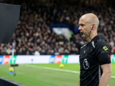 Kontroverzia Chelsea vs Arsenal ako VAR a rozhodca obvinení z porušenia zlatého pravidla Anthony Taylor