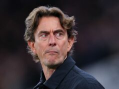 Kríza zranení Tottenhamu s Thomasom Frankom, ktorý v súboji s Arsenalom zapotil viac ako 13 hráčov Frank bude bez viacerých kľúčových hráčov Arsenalu