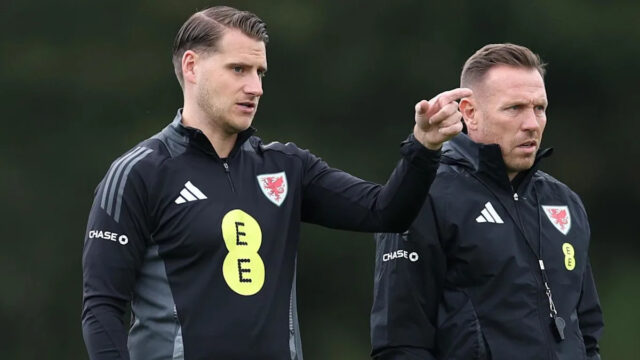 Kto je Cremers, šéf Walesu v Bellamyho neprítomnosti? Kto je Cremers, šéf Walesu v Bellamyho neprítomnosti?