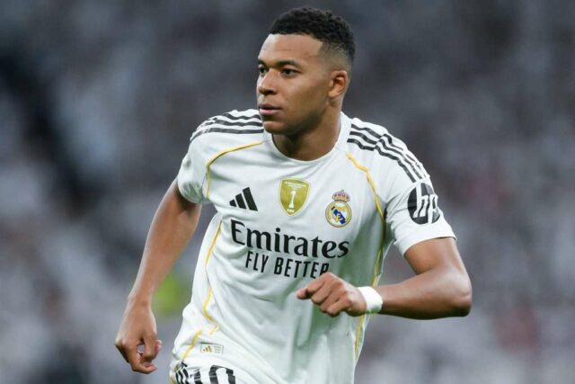 Kylian Mbappé odhaľuje inšpiráciu Messiho a Ronalda po poslednom míľniku v strieľaní gólov
