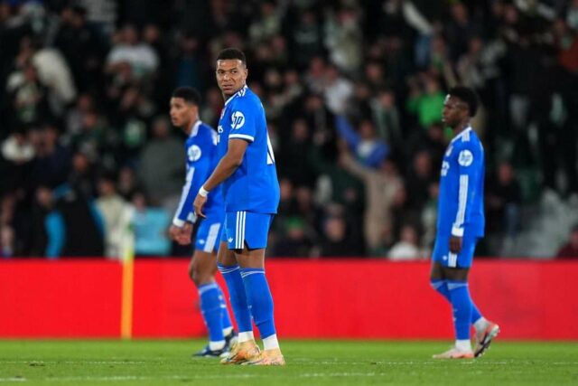 Kylian Mbappé sa pripojil k Liverpoolčanovi Mo Salahovi v historických Kylian Mbappé sa pripojil k Liverpoolčanovi Mo Salahovi v historických knihách UCL