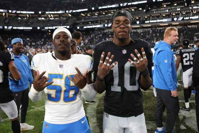 LA Chargers vs. Las Vegas Raiders predpokladaná štartovacia zostava a logo pochodového šialenstva