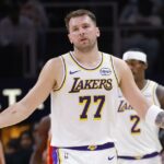 Lakers dohnali zranenia, víťazná séria sa končí prehrou s Hawks