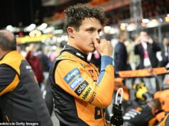 Lando Norris DISKVALIFIKOVANÝ z Veľkej ceny Las Vegas a Brit sa potil v tesných pretekoch majstrovstiev sveta Lando Norris bol diskvalifikovaný z Veľkej ceny Las Vegas
