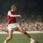 Legenda West Ham United Billy Bonds zomrel vo veku 79 rokov, keď rodina vzdala hold „milovanému otcovi“